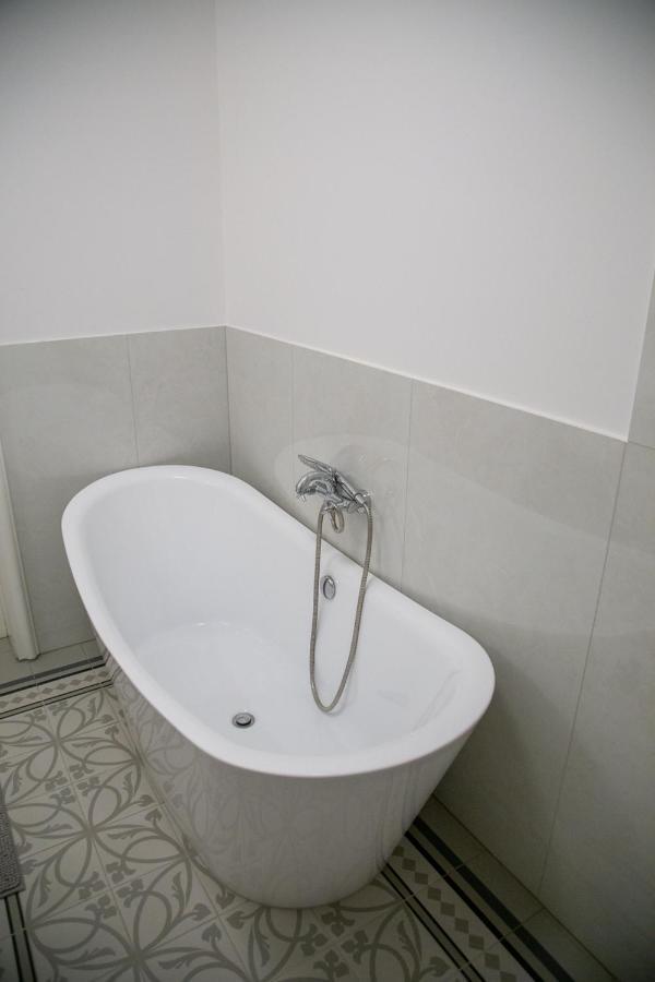 Velky 3-izbovy Bratislava-stare Mesto Appartement Bratislava