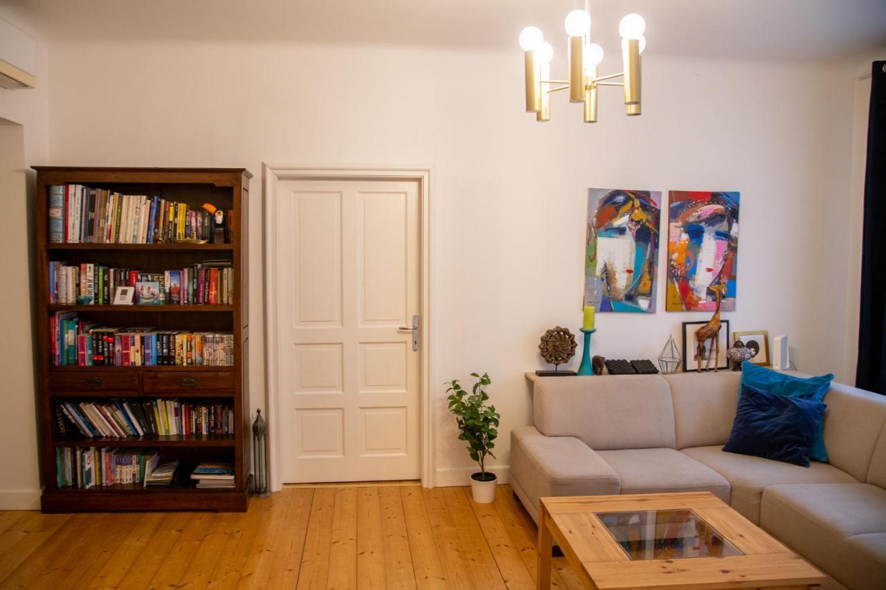 Velky 3-izbovy Bratislava-stare Mesto Appartement