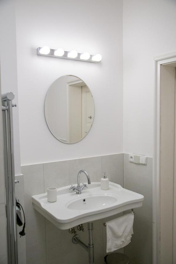 Velky 3-izbovy Bratislava-stare Mesto Appartamento