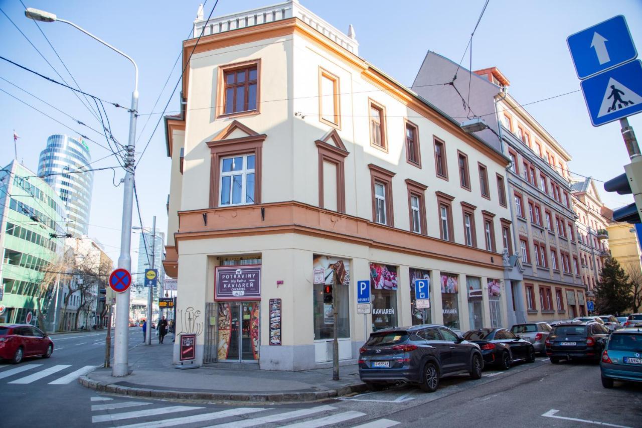 Velky 3-izbovy Bratislava-stare Mesto Appartement *
